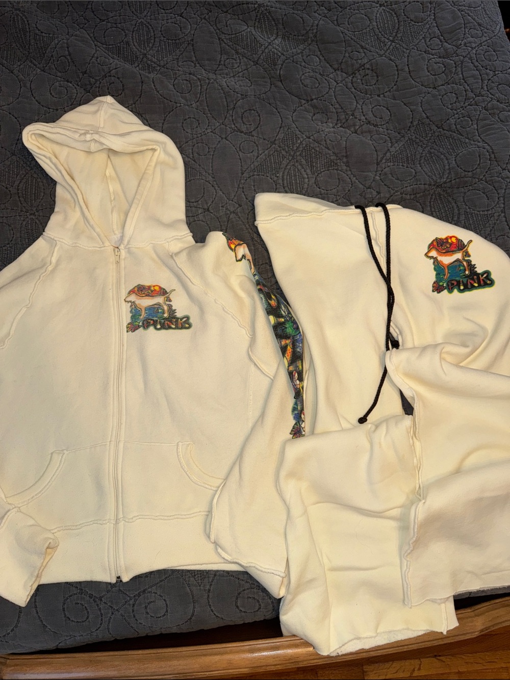 Vintage PINK Victoria’s Secret x 2 B Free Set.Sweatshirt Medium Sweatpants Small